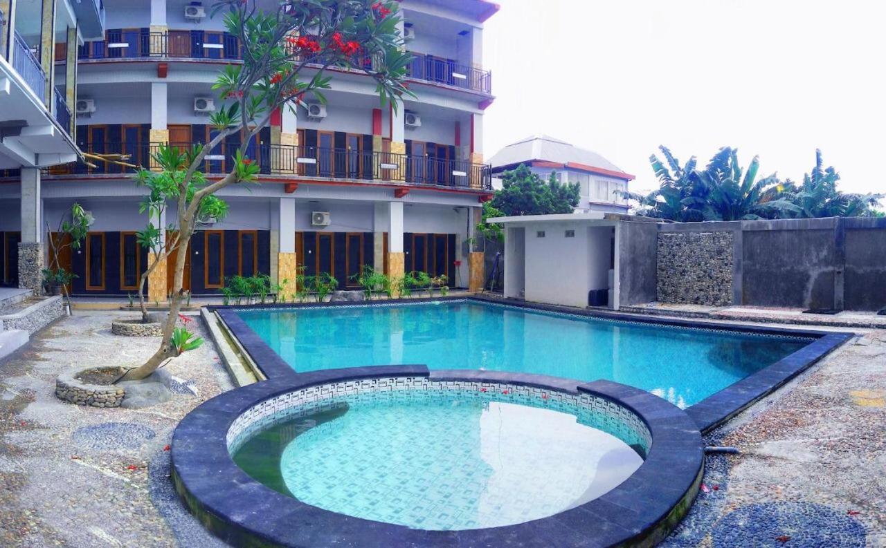 Jaya Phita Hotel Kupang  Exterior foto