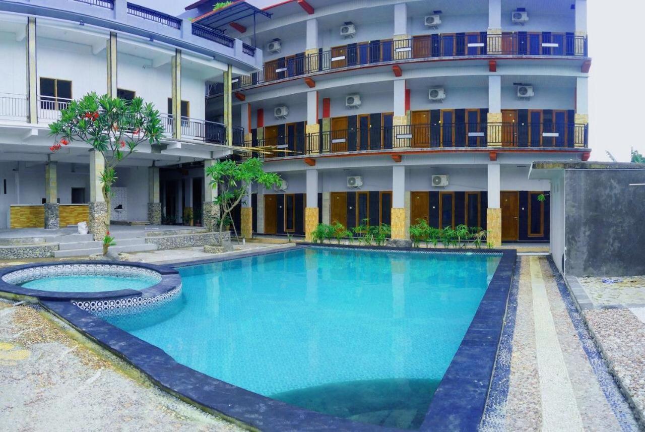 Jaya Phita Hotel Kupang  Exterior foto